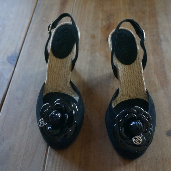 Chanel Sling Back Black Suede - Picture 3 of 4